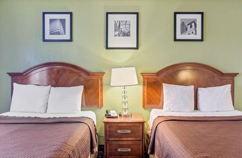 Savannah Hotel | Savannah Garden Hotel