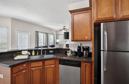 Pooler House | Savannah Oasis: Huge 6BR Home w/Arcade & King Beds Sleep 12, 9 beds, 6 BR, 3 BA