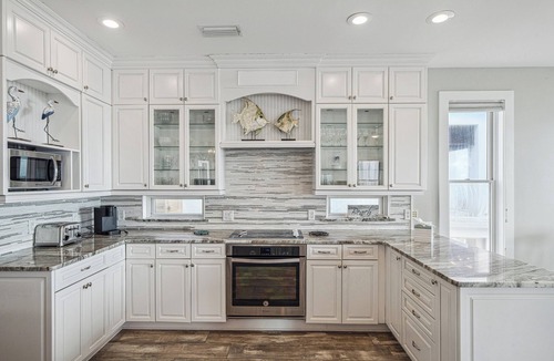 Holiday Isle House | Sawlty Dawg! Gulf Front, Private Beach, Free Beach Srvc & Jaw-dropping Views