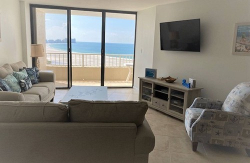 Marco Island Condo | SEA MAR CONDO II - 19th Floor Penthouse South Seas Tower 3