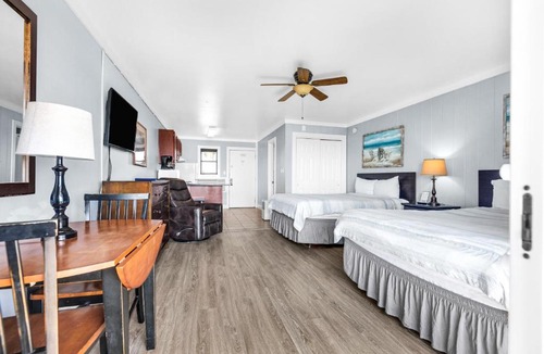 Crystal Beach Hotel | Sea Oats Motel