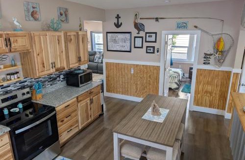 Cedar Key House | Seafoam Cottage - Beauty in the Heart of Cedar Key