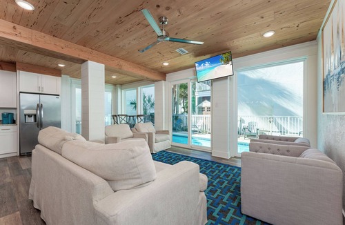 Seawalk Circle House | Seagrove, Amazing Gulf Views, Great Beach Access, Heated Pool, Pup Friendly