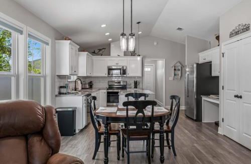 Crawfordville House | Seas the Day by BlueWater Realty Group