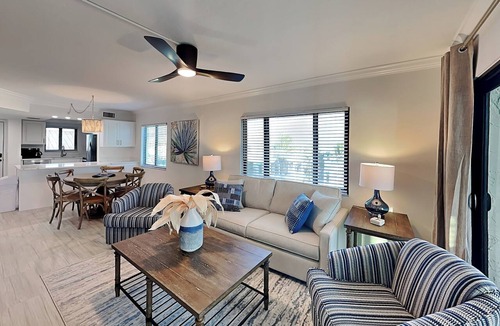 Mid Island Condo | Seaside 401 | Newly Renovated Corner Condo w. Stunning Gulf Views!