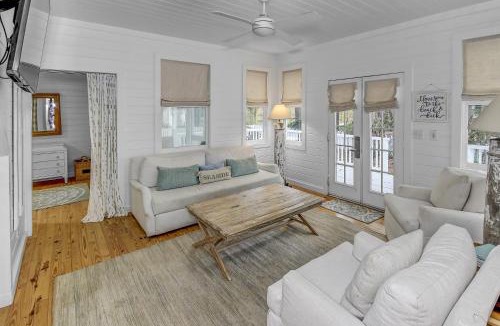 Seaside House | Seaside Cottage "SEA SHACK" Adorable Tupelo Street, Sleeps 4 home