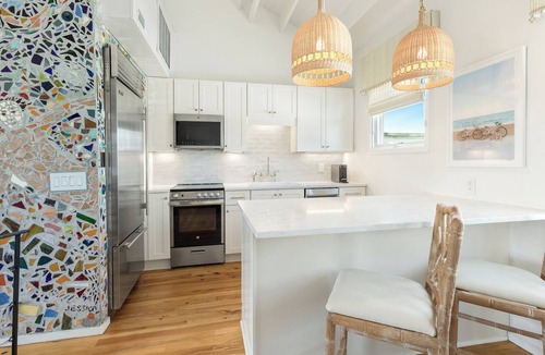 Seaside Condo | Seaside Town Square "Tequila Mockingbird" | 1 BR | Stunning Views| Bikes