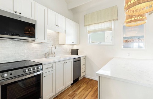 Seaside Condo | Seaside Town Square "Tequila Mockingbird" | 1 BR | Stunning Views| Bikes