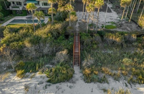 Oceanside House | Seaside Treasure by Five Star Properties