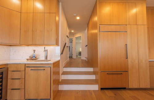 Jacksonville Beach House | Seaview Serenity - Team Joseph Ellen