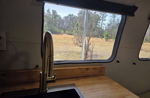 Nashville Cabin | Secluded Airstream Retreat on 4 Acres Nashville GA