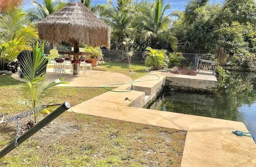 Port Pine Heights House | Secluded Hideaway with private pool and canal