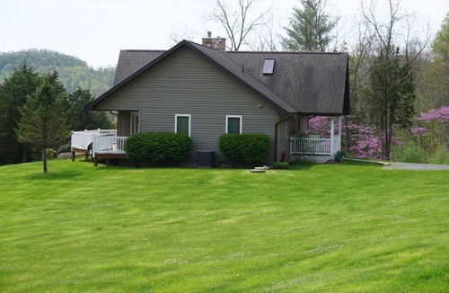 Mattawana House | Secluded Mountain House near State College & Huntingdon, PA