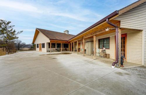Preble House | Secluded, Waterfront Home w/Patio in Craigville!