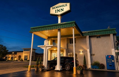 Donalsonville Hotel | Seminole Inn