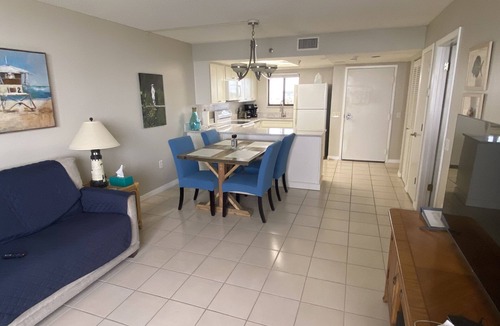 Hudson Condo | Serene 1 Bed/1 Bath Condo on Gulf Coast with Resort-Style Amenities