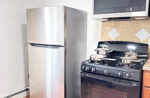 West New York House | Serene 3-bedroom house - Minutes from NYC & Metlife Stadium - World Cup 2026
