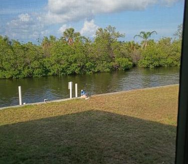 El Jobean House | Serene Canal Retreat