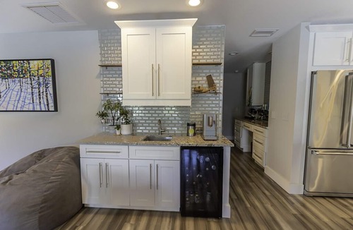 Nokomis House | Serene Coastal Stay – Resort Style Home on Casey Key