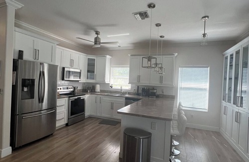 Marathon House | Serene family retreat on exclusive Duck Key Island!