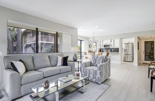 Hunt Club Condo | Serene Water-View Retreat with Wraparound Lanai & Elegant Renovations