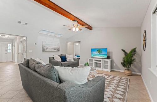 Sunbeam House | Serenity at Chatwood Pool Grill