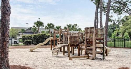 Sawgrass House | Shady Palms - 2BR Retreat w Pool & Beach Access
