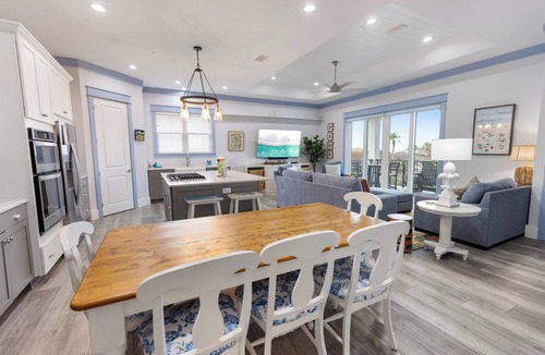 Fort Bay House | Shore Beats Work - Gulf Views, Pool, Elevator, Beach Access