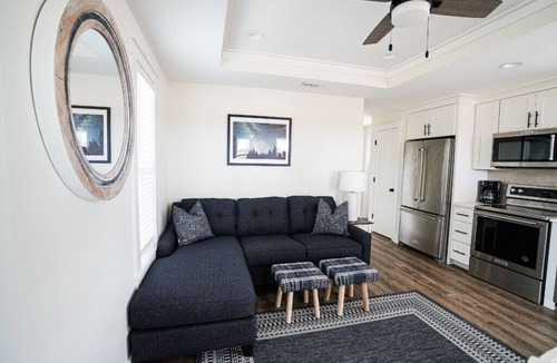 Freeport Cottage | Short drive to the beautiful 30-A beaches! Cozy Riverwalk Landing Cottage 2-B