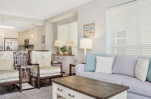 Mexico Beach Condo | ☀️ Short Walk to Beach - Summerhouse 206 – Brown Eyed Girl ☀️