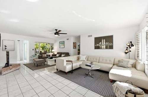 Central Naples Villa | Sinclair Retro Pool home