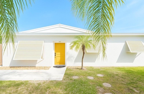 Eastview Manor Apartment | Single-Level 3BR Near Beach | Patio + Parking
