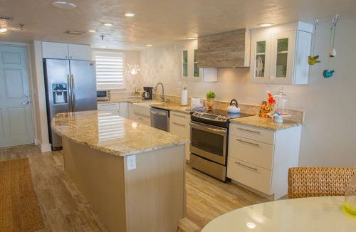 Ormond-by-the-Sea Condo | Sleep w the waves! DIRECT OCEANFRONT Artist owned - breathtaking pano views!