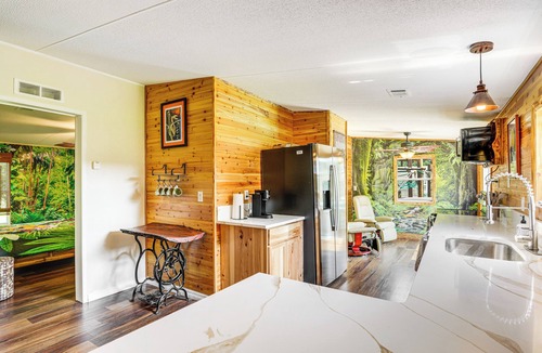 Webster House | Sleep With Sloths & Lemurs! Modern Webster Home