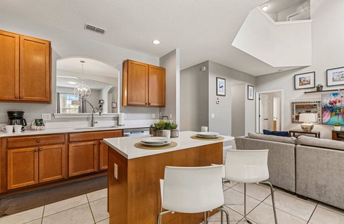 Veranda Palms House | Sleeps 13·Pvt Pool+Spa·Game Room·Clubhouse