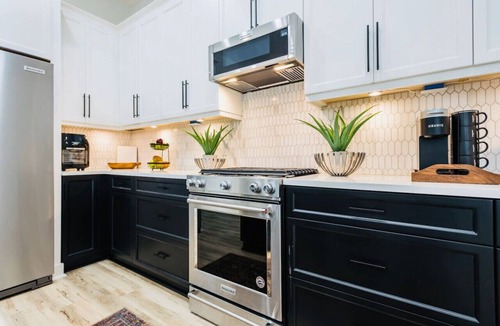 West Panama City Beach House | Sleeps 15 lux Vacation Backyard paradise. 3 min to Beach heated pool