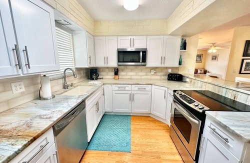 Ponce Inlet House | Small Town Seaside Hideaway + Secluded Beach