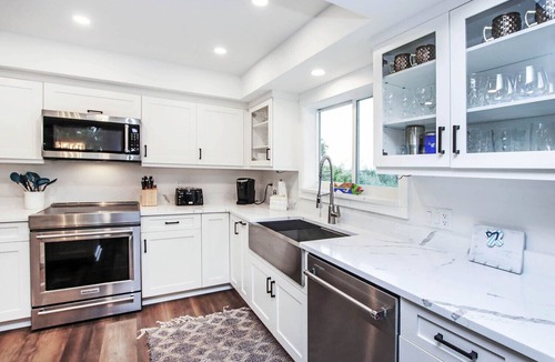 Captiva House | Snook Away - Six bedroom bay front home nicely updated