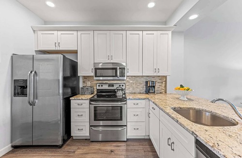 Naples Condo | Solterra 3BR Pool, Gym, Nature| Lake & Golf Views