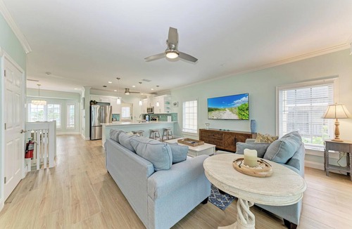 Bradenton Beach Condo | South Beach Village 115-By Island Real Estate Vacations
