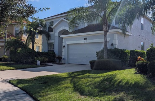 Veranda Palms Villa | South facing pool & spa on water conservation area in gated community