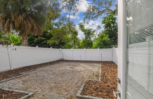 Beach Park House | South Tampa 3BR · Pets OK · Free Parking
