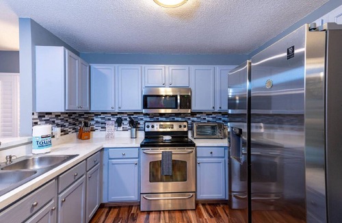 Haines City House | Southern Dunes Pool Home w Golf Cart Available