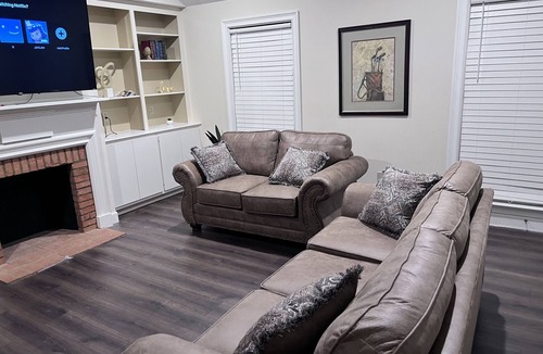 Albany Condo | Southern Hospitality