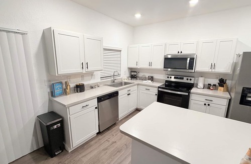 Florida City House | Spacious 3-bedroom townhome in peaceful Florida City with AC