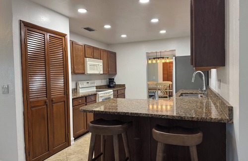 Cypress Lake House | Spacious 3BR/2BA home close to Sanibel/Fort Myers Beaches and SWFL attractions