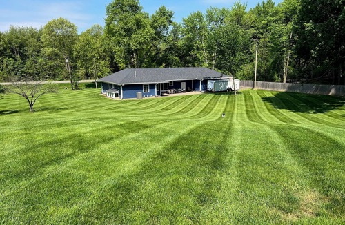 Battle Creek House | Spacious 3BR Home w/Gym, Office, and Huge Yard. Pet and Extended Stay Friendly