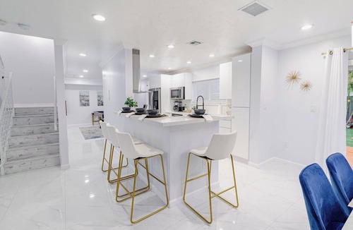 The Hammocks House | Spacious 4-bedroom house in Miami