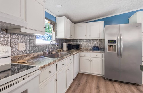 Fellowship House | Spacious 4-bedroom house in serene Ocala