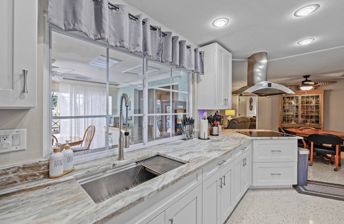 Caloosahatchee House | Spacious 4-bedroom POOL home: Quick gulf access by boat. Best Sunsets in SW FL!